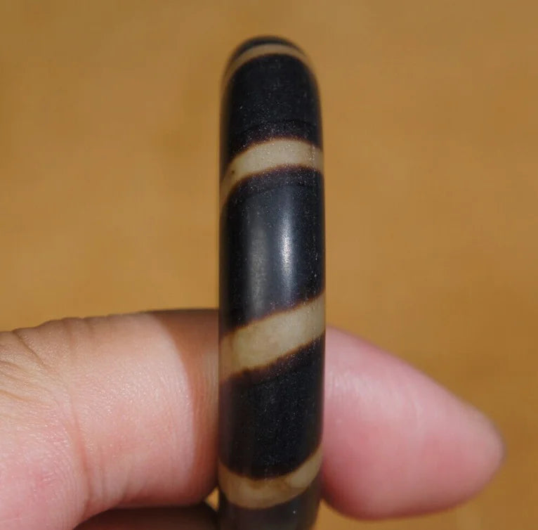 ༄ Dzi Bead Ring | Band of the Himalayan Sky Watchers