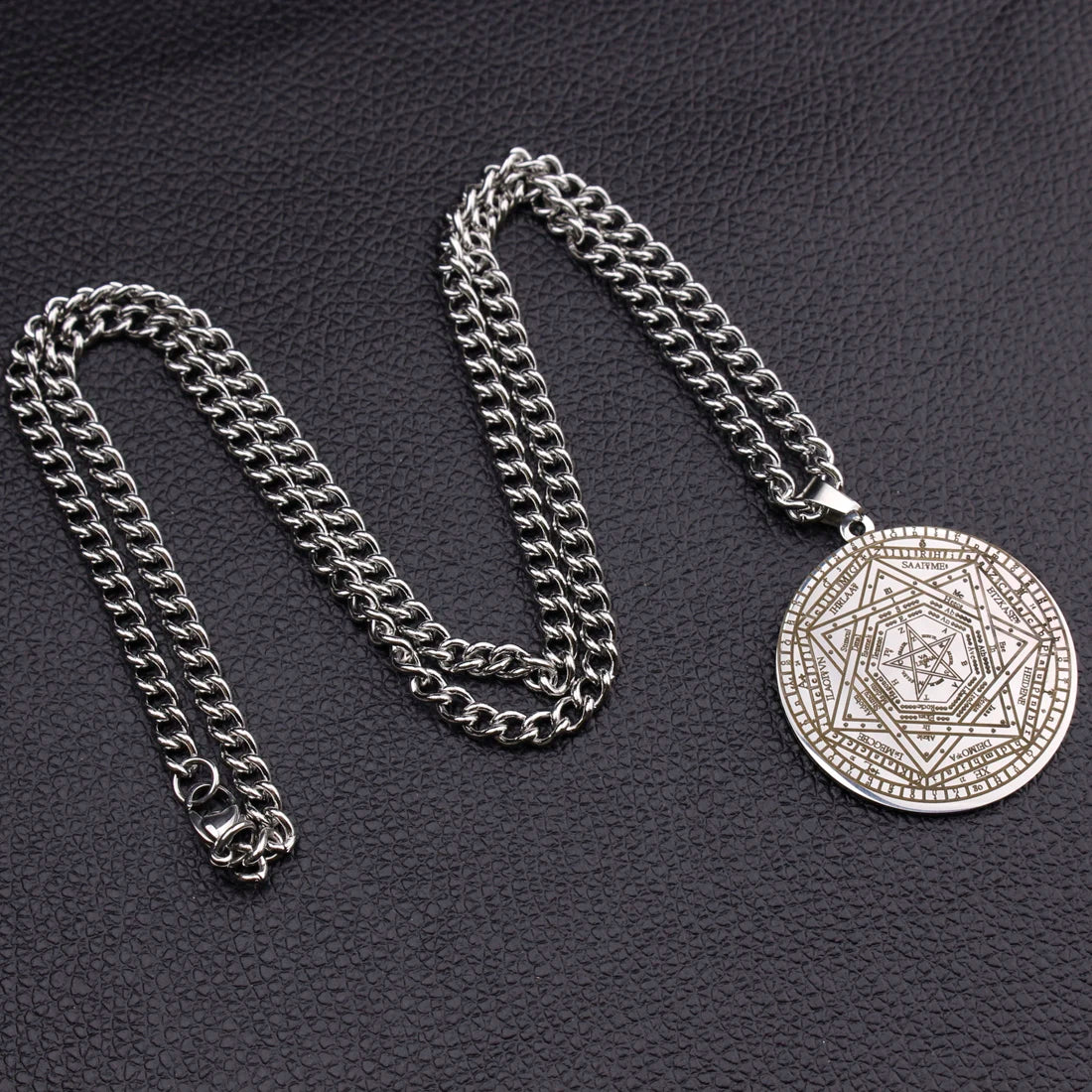 Sigillum Dei Emeth Amulet