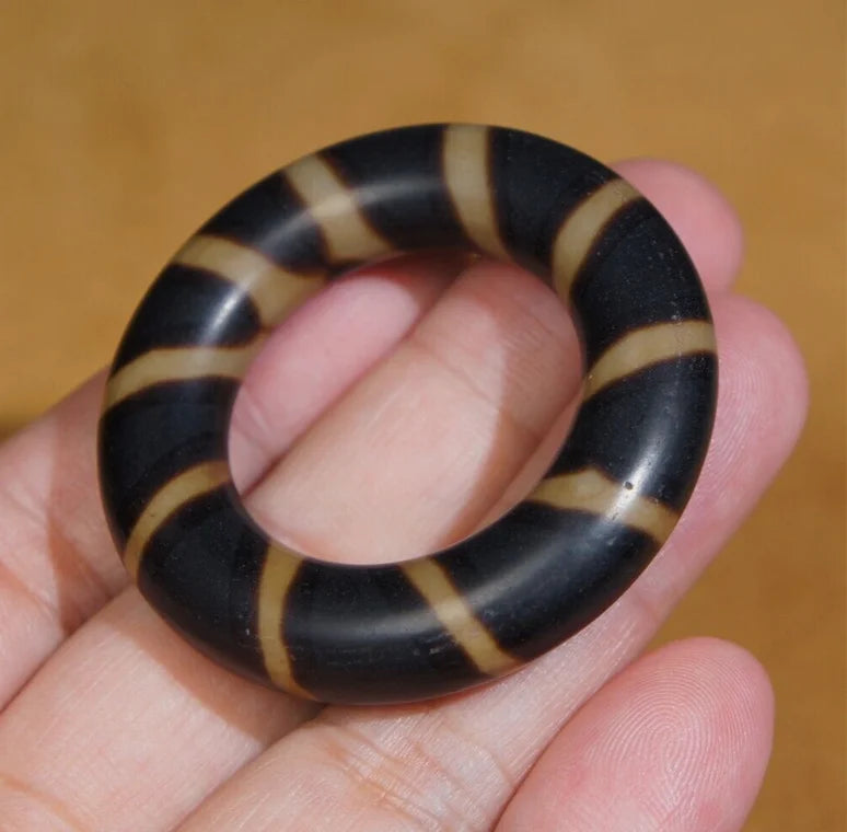 ༄ Dzi Bead Ring | Band of the Himalayan Sky Watchers