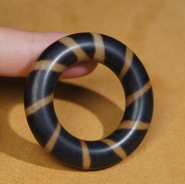 ༄ Dzi Bead Ring | Band of the Himalayan Sky Watchers
