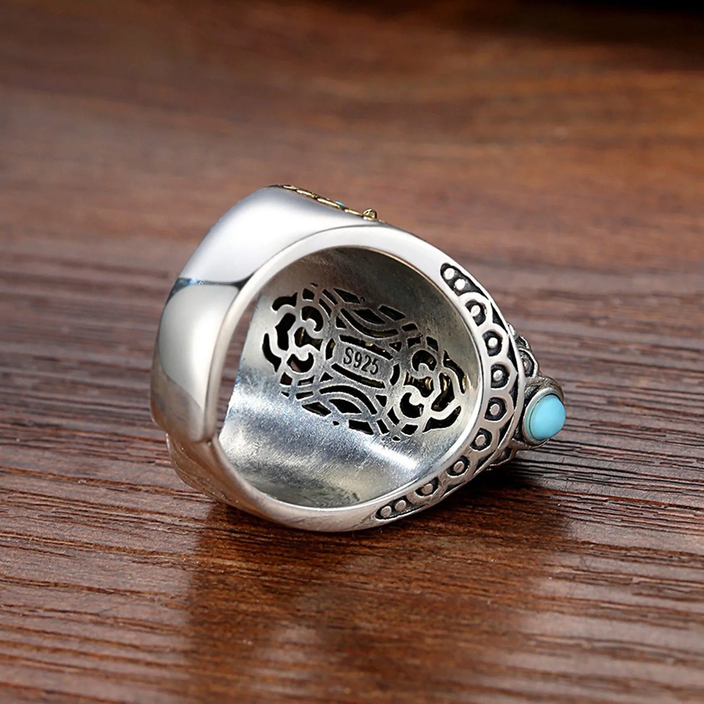 Mantra Dzi Ring | Spinning Prayer Wheel for the Hand