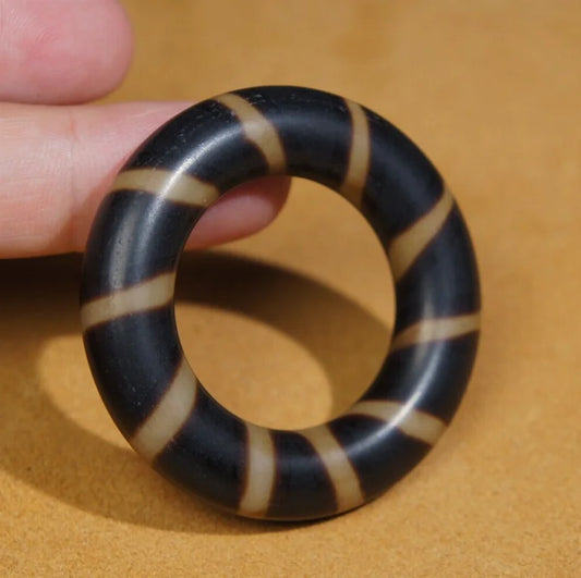 ༄ Dzi Bead Ring | Band of the Himalayan Sky Watchers